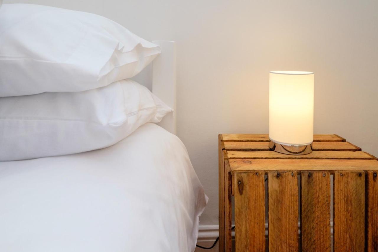 Central Garden Apartment Brighton Ngoại thất bức ảnh